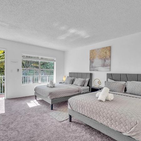 Amazing 5 - Bed Apartments Perfect For A Large Family Bal Harbour Εξωτερικό φωτογραφία