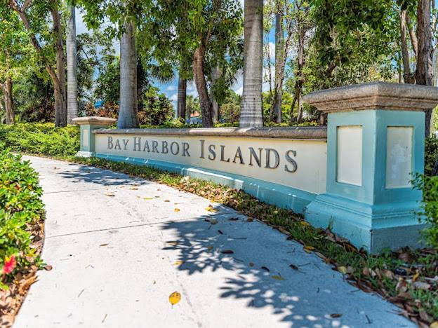 Amazing 5 - Bed Apartments Perfect For A Large Family Bal Harbour Εξωτερικό φωτογραφία